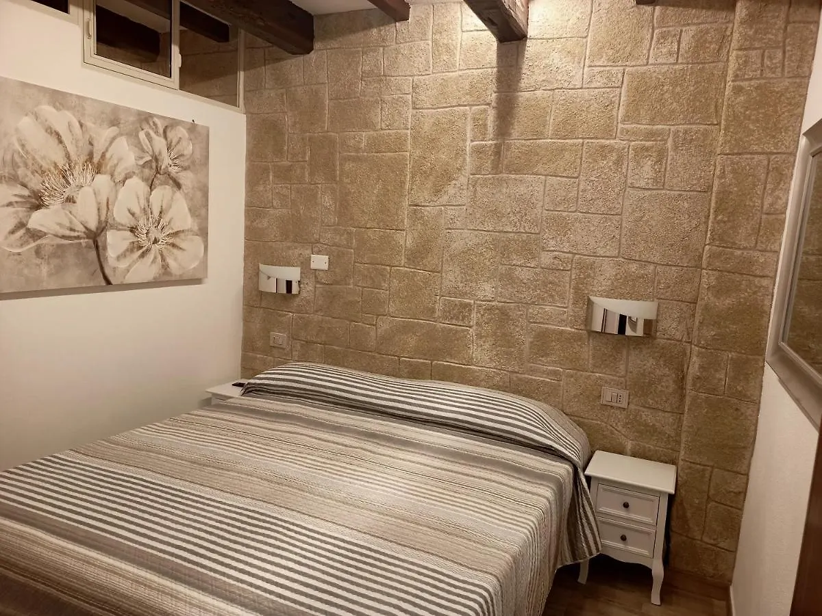 Maison Gioberti Alghero 0*,  Itálie